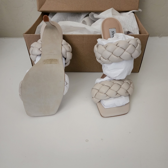 STEVE MADDEN, 8.5. Off- White (Cream) - Picture 2 of 4